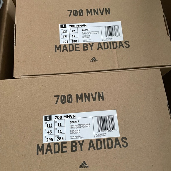 Yeezy 700 honey flux dead stock size 11.5 & 12.5 - Picture 2 of 6